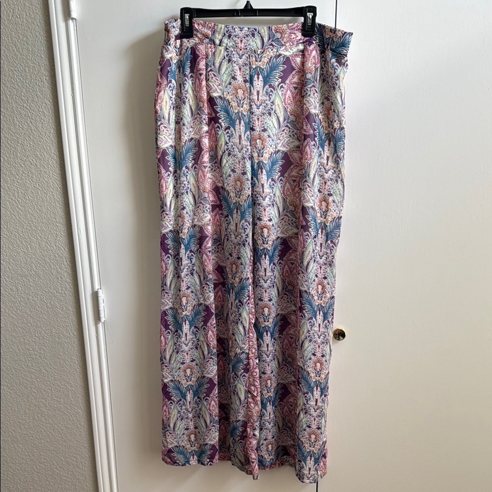 Impulsive Floral Flowy Pants - Multicolor